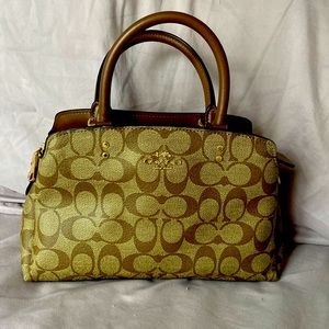 Great condition coach handbag